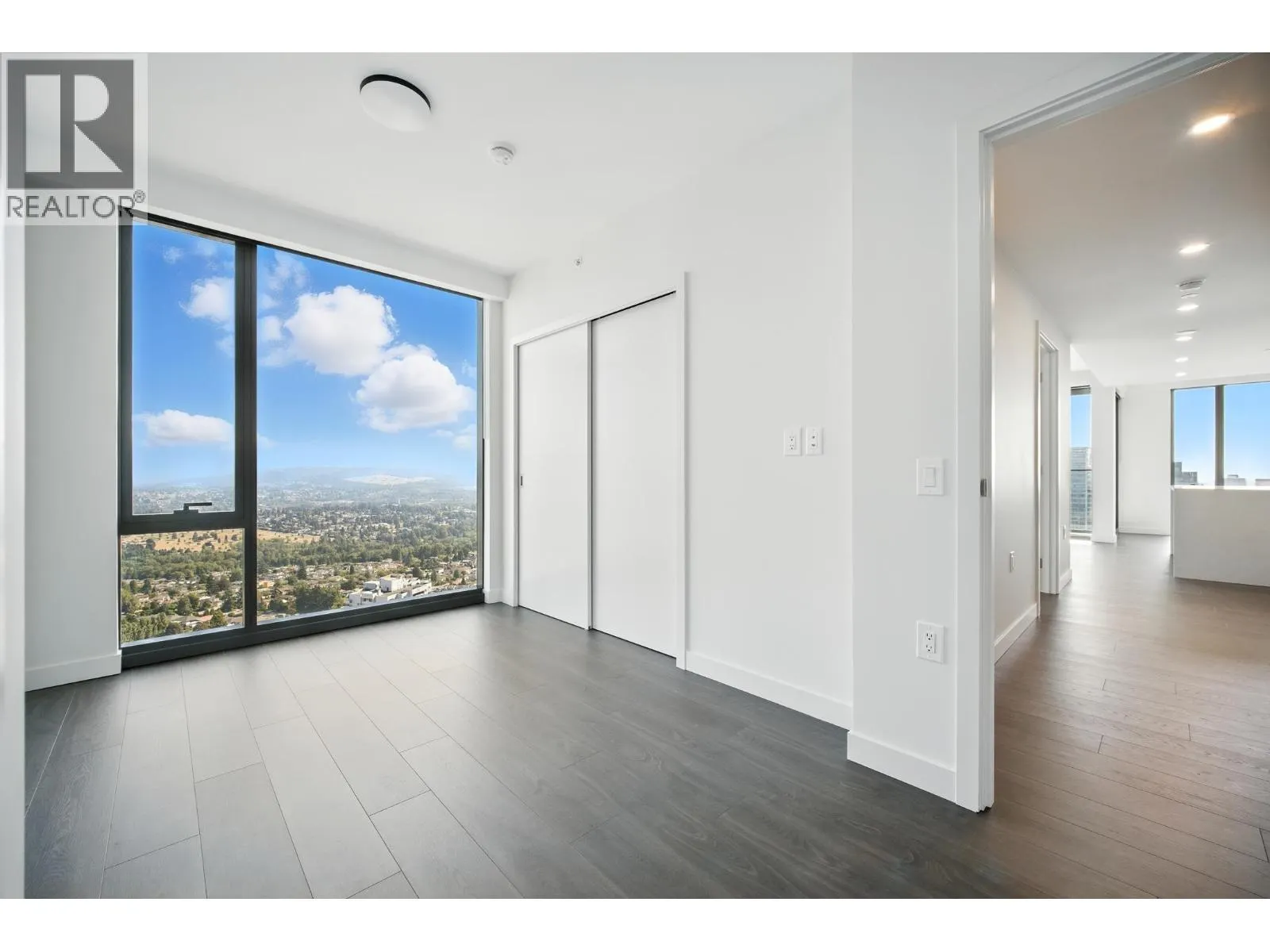 3104 5987 WILSON AVENUE