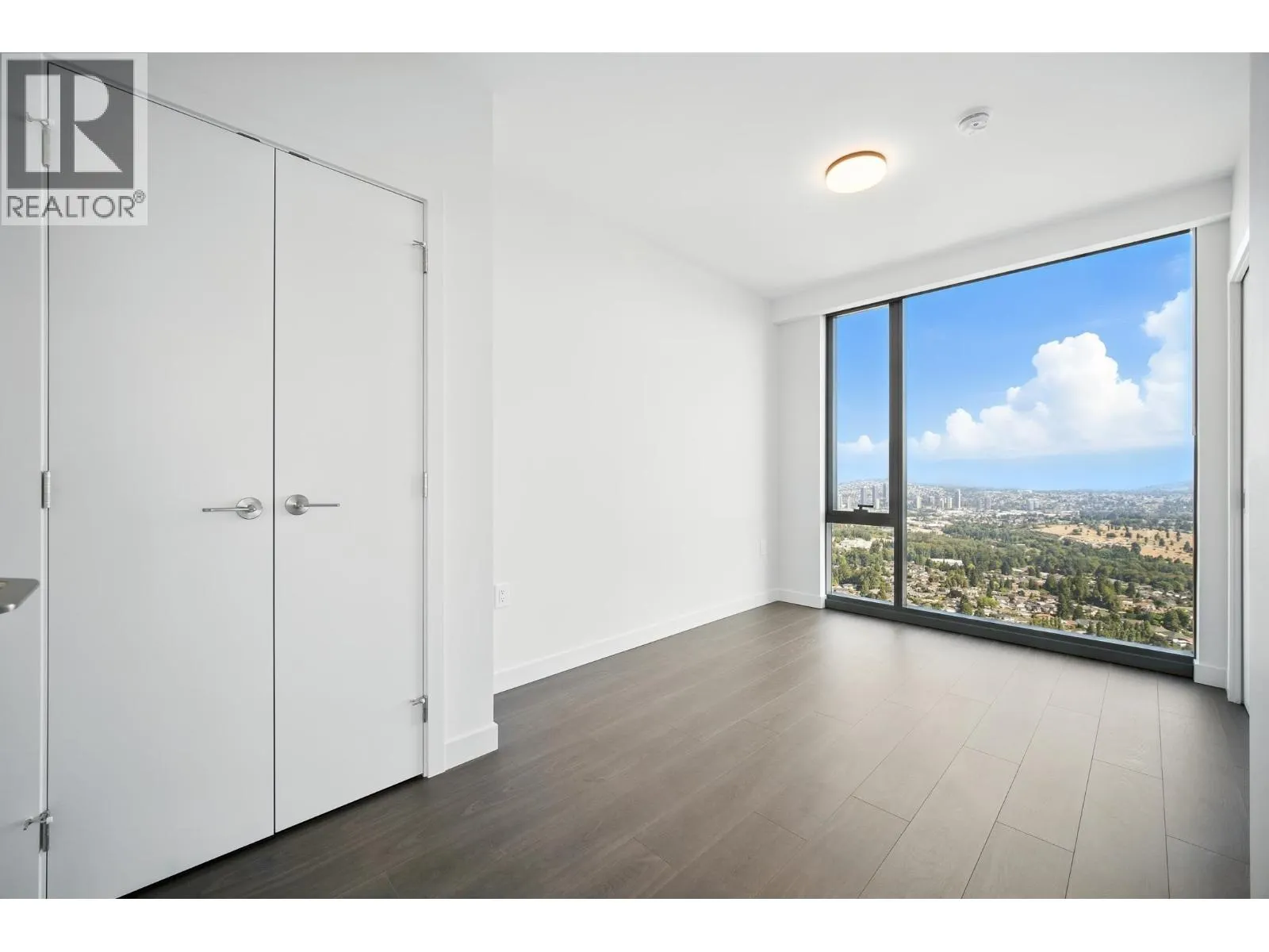 3104 5987 WILSON AVENUE