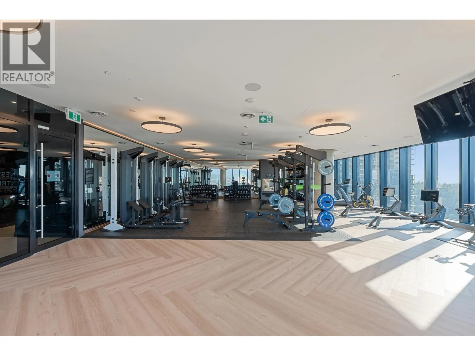 3104 5987 WILSON AVENUE