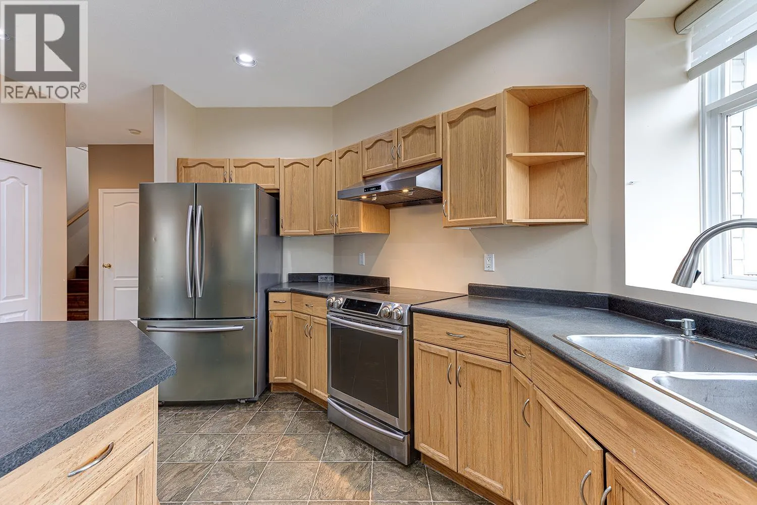 1077 RIVERSIDE DRIVE