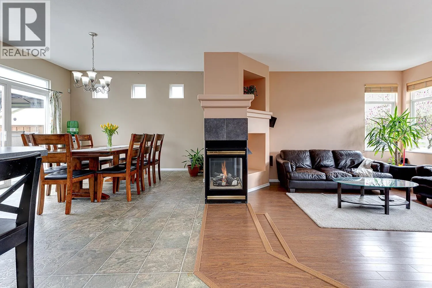 1077 RIVERSIDE DRIVE