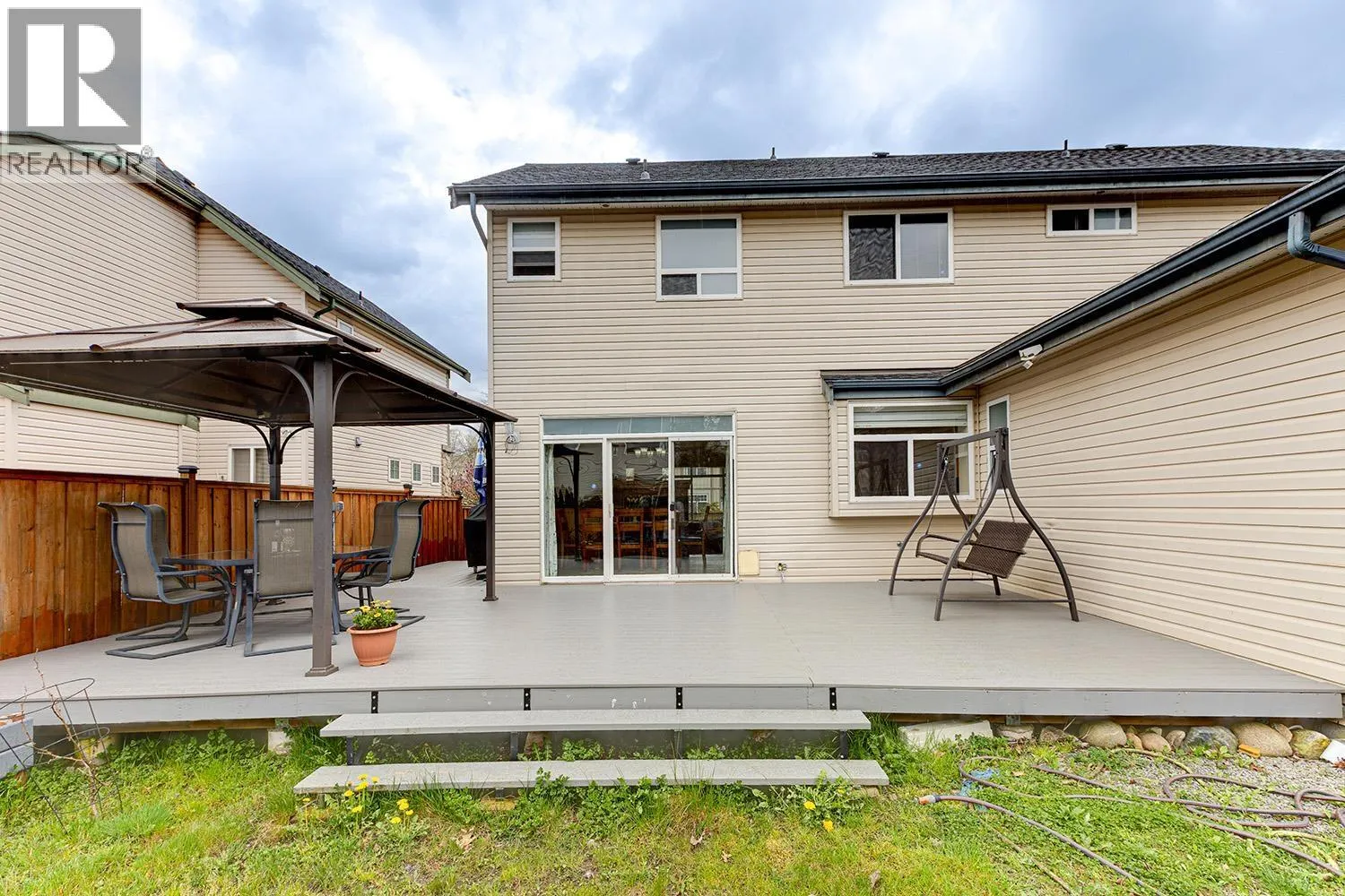 1077 RIVERSIDE DRIVE