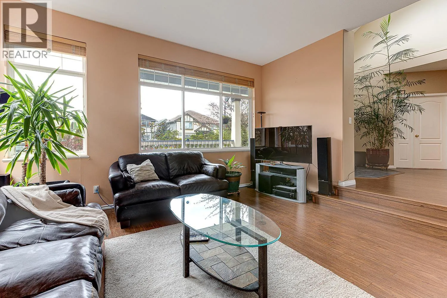 1077 RIVERSIDE DRIVE