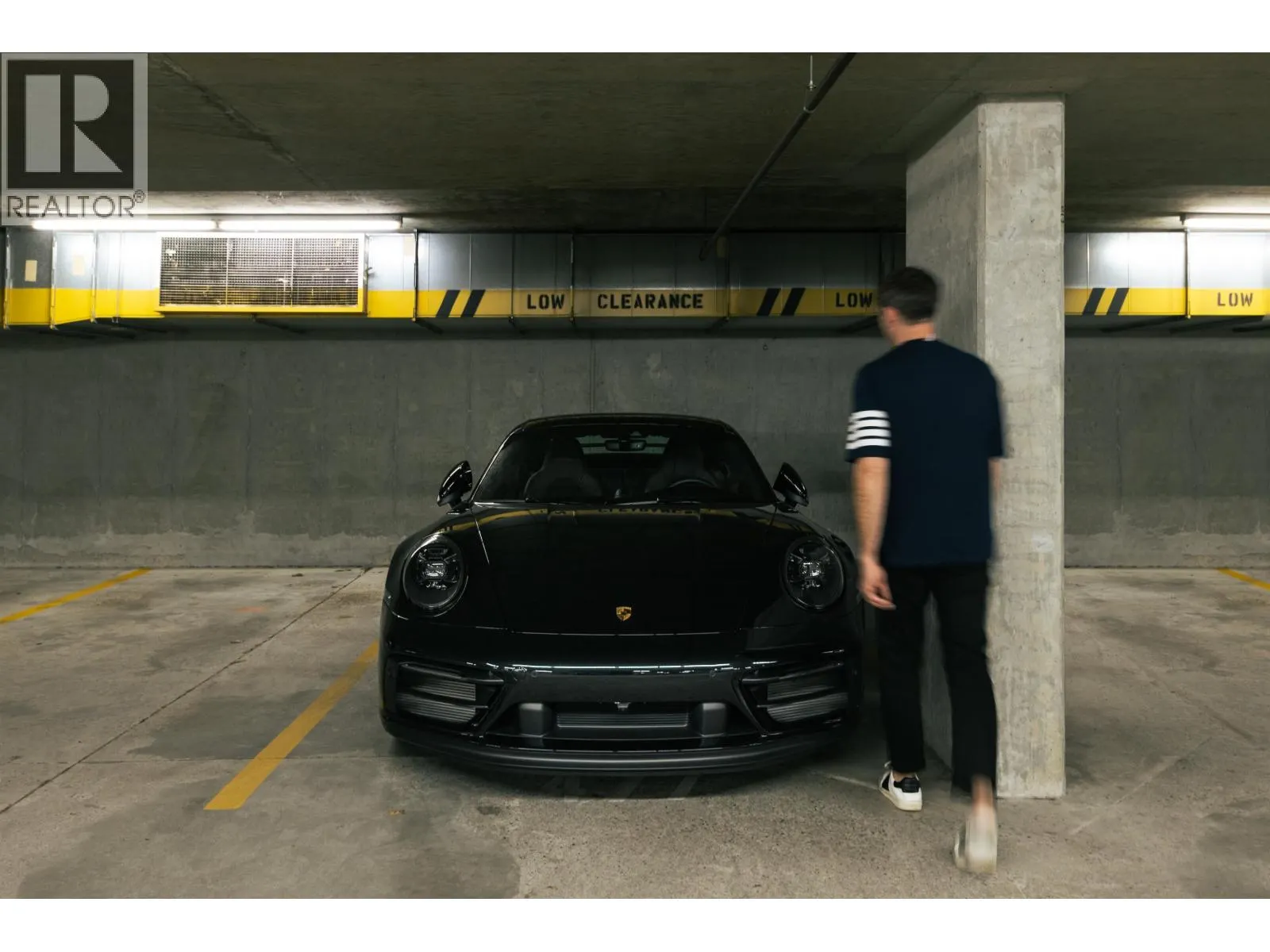 2305 1199 MARINASIDE CRESCENT