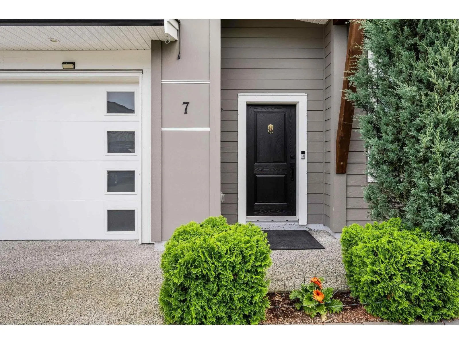 7 5665 PROMONTORY ROAD|Promontory