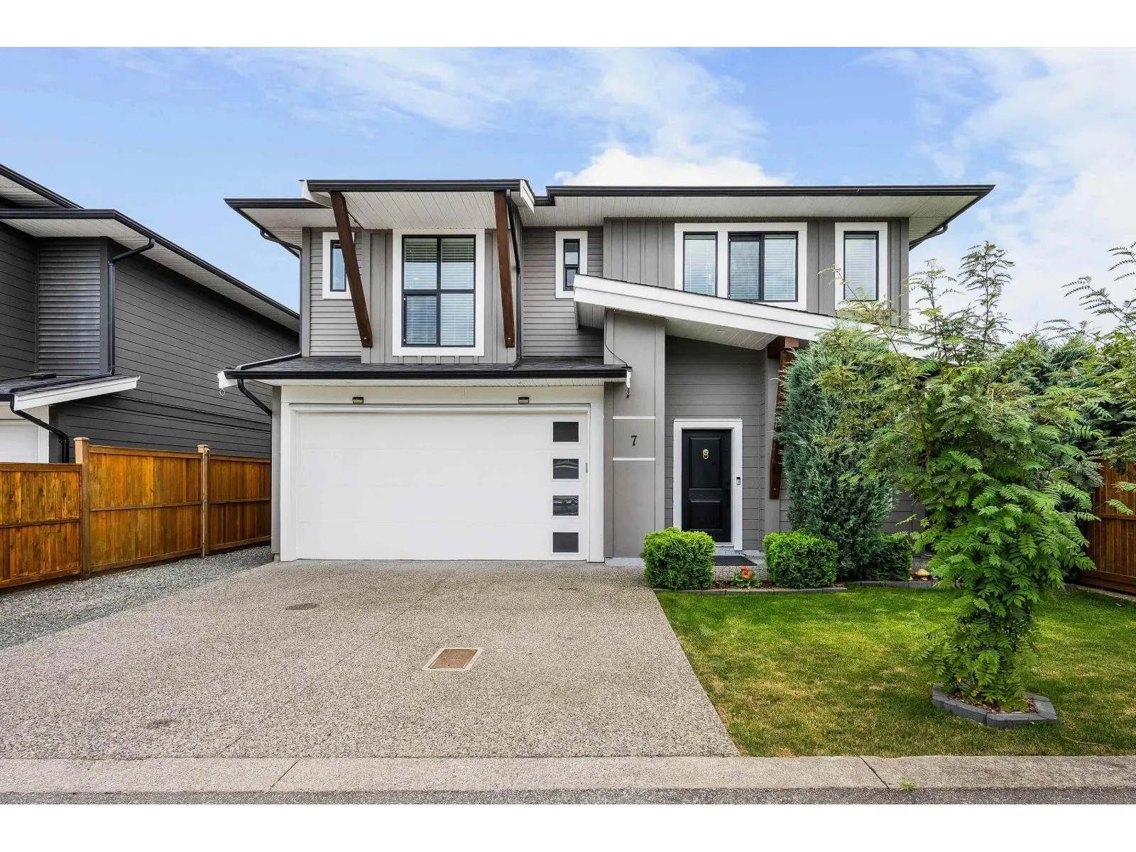 7 5665 PROMONTORY ROAD|Promontory
