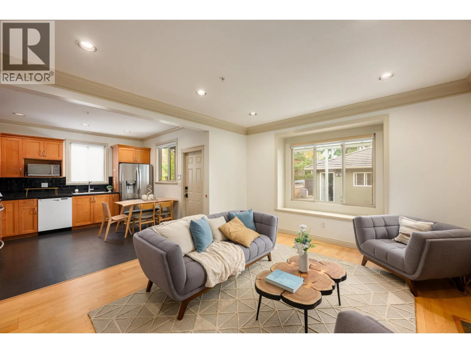 7949 MONTCALM STREET