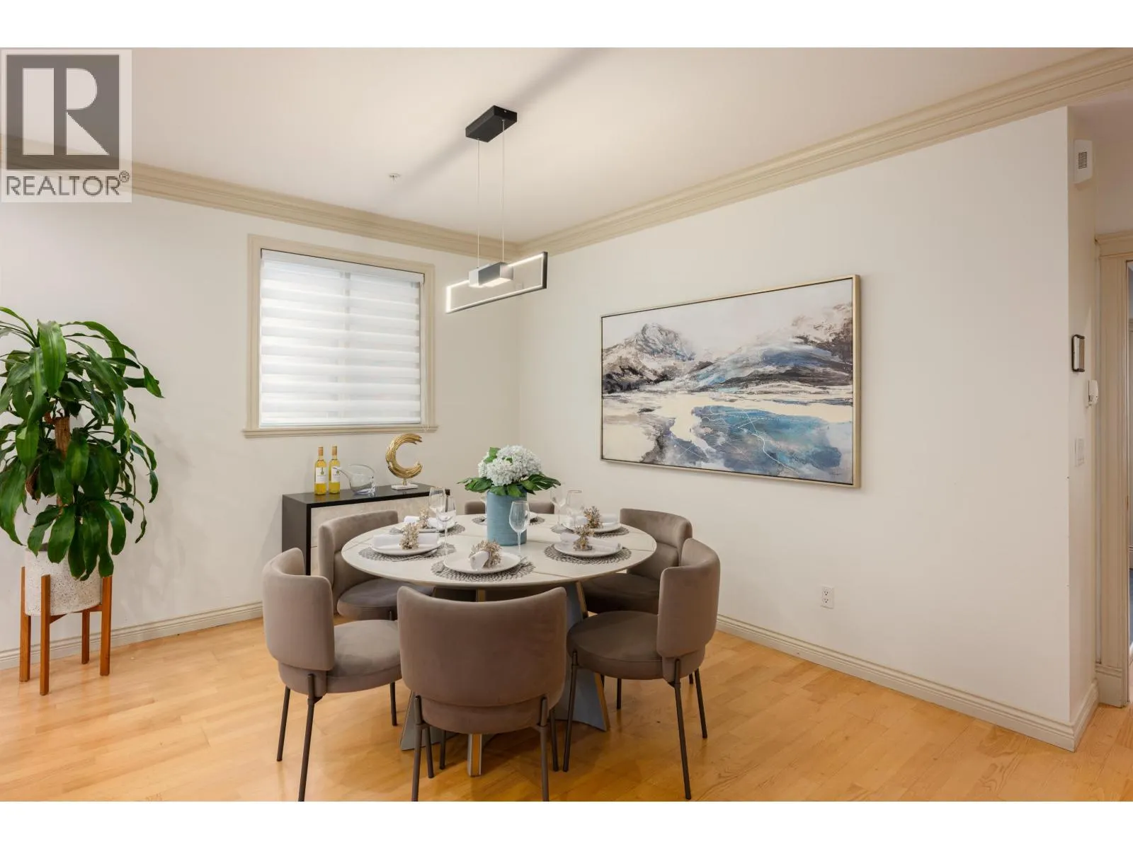 7949 MONTCALM STREET