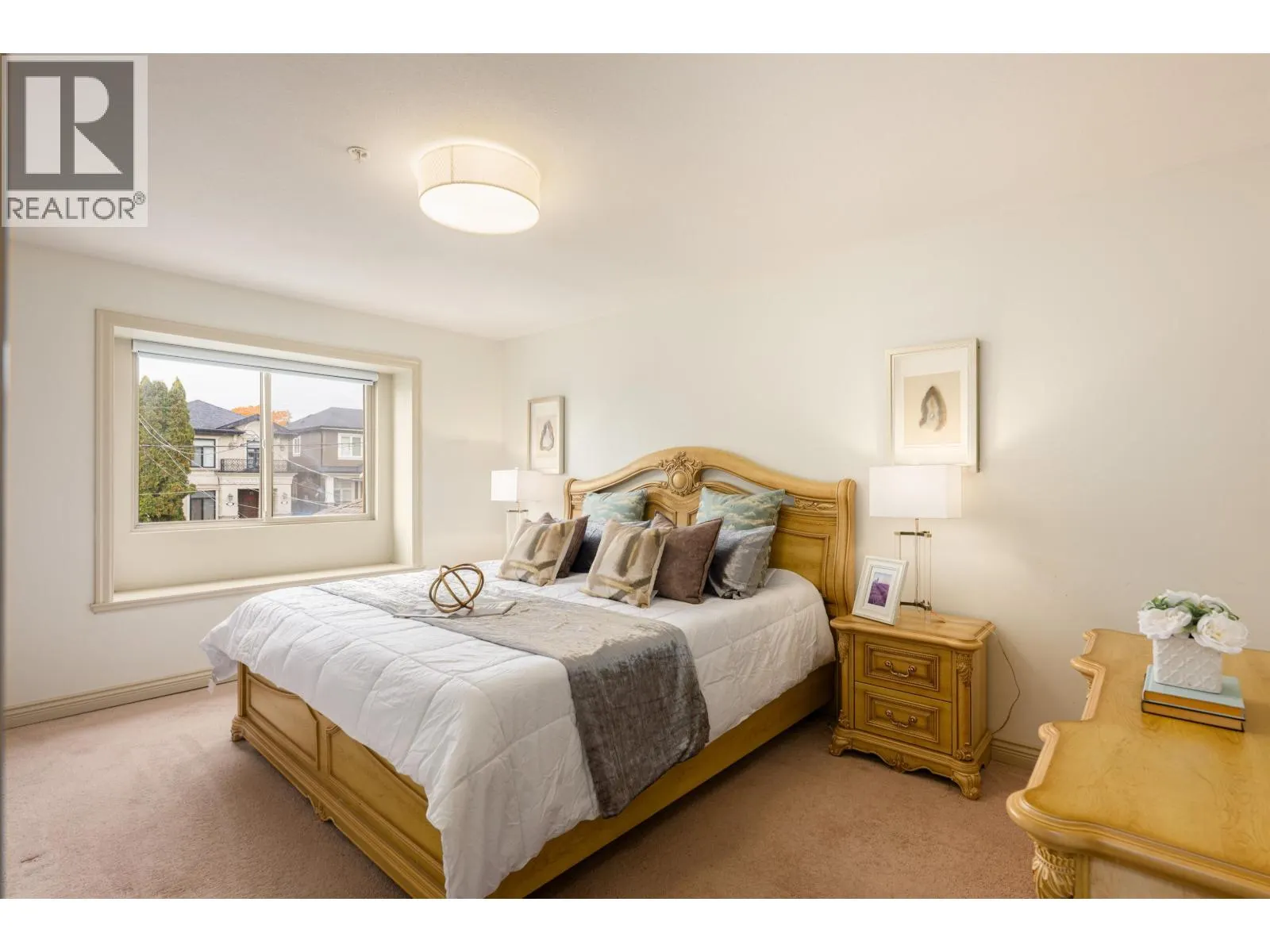 7949 MONTCALM STREET