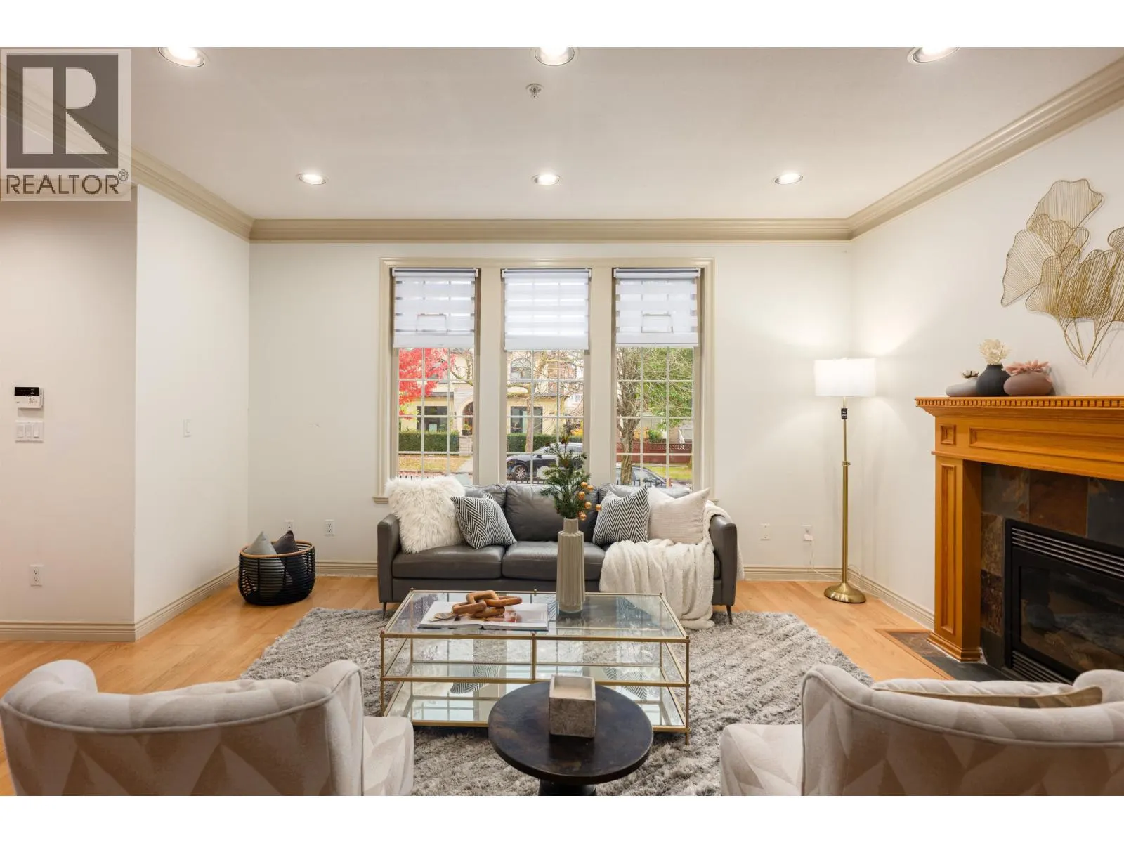 7949 MONTCALM STREET