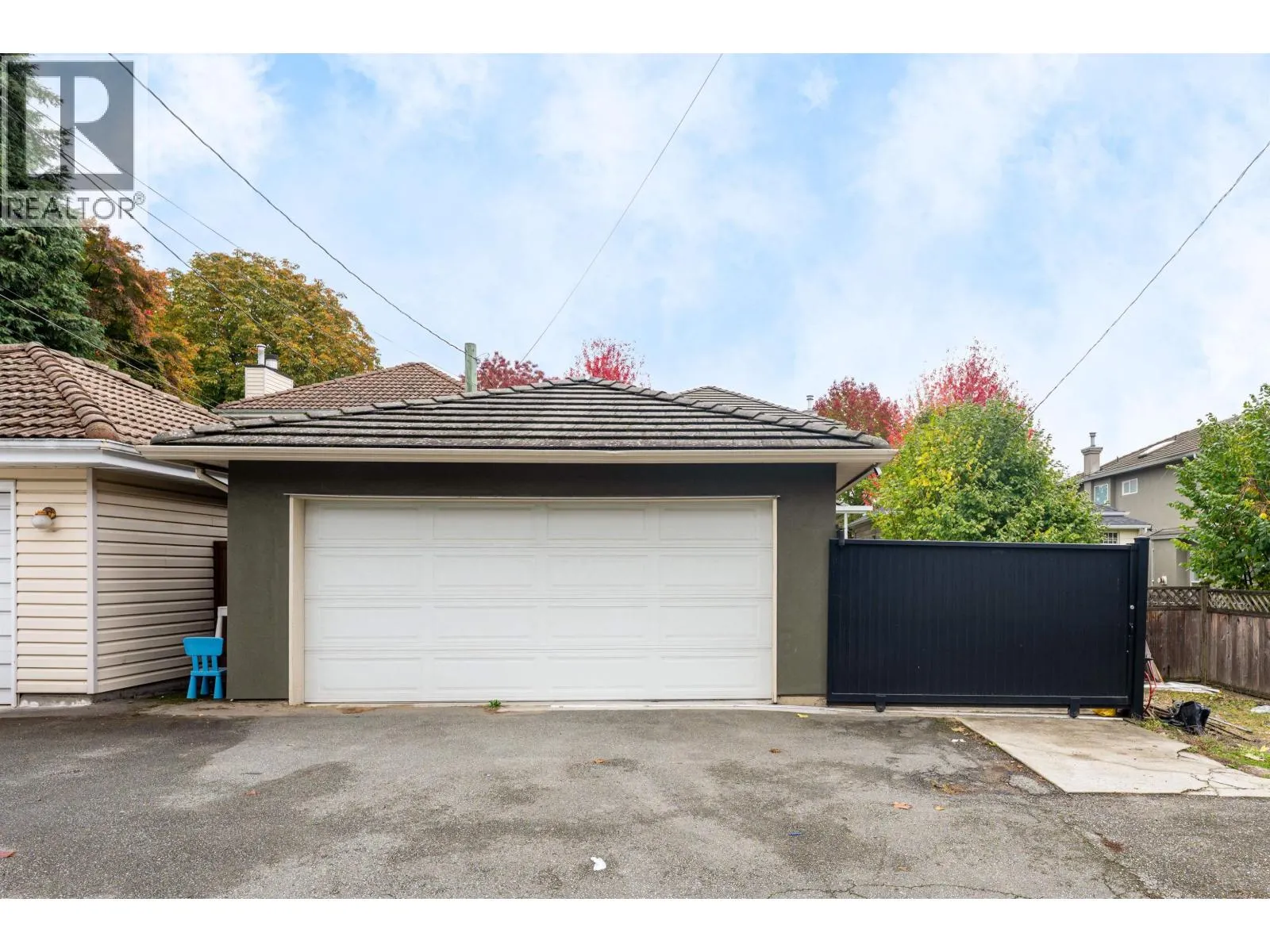 7949 MONTCALM STREET