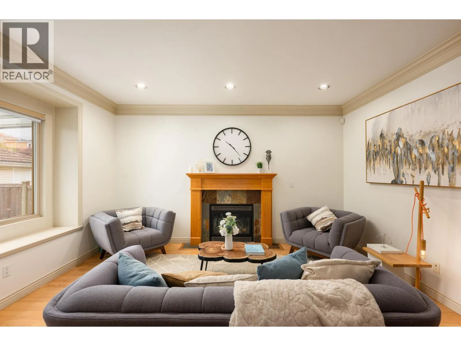 7949 MONTCALM STREET