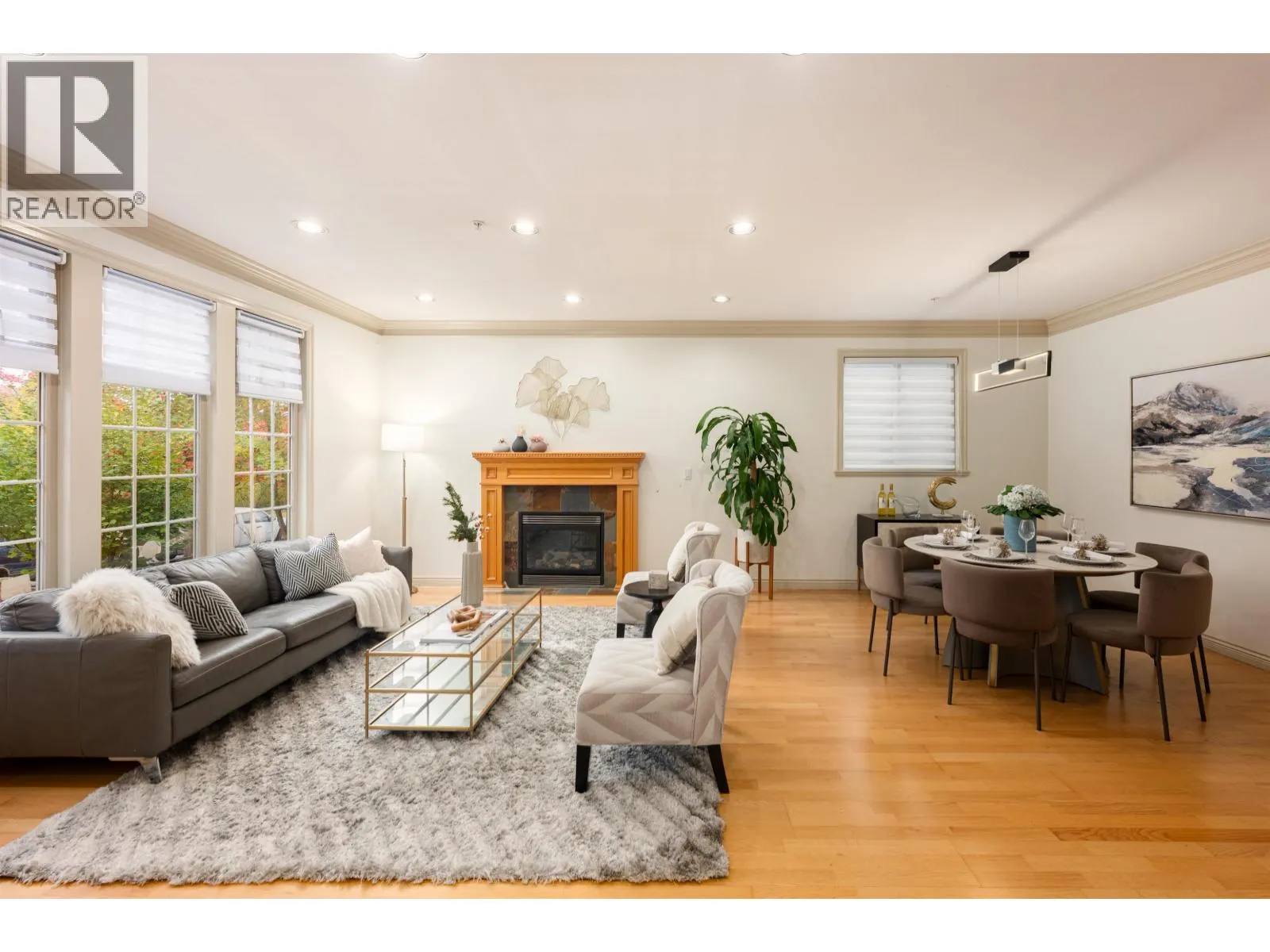 7949 MONTCALM STREET