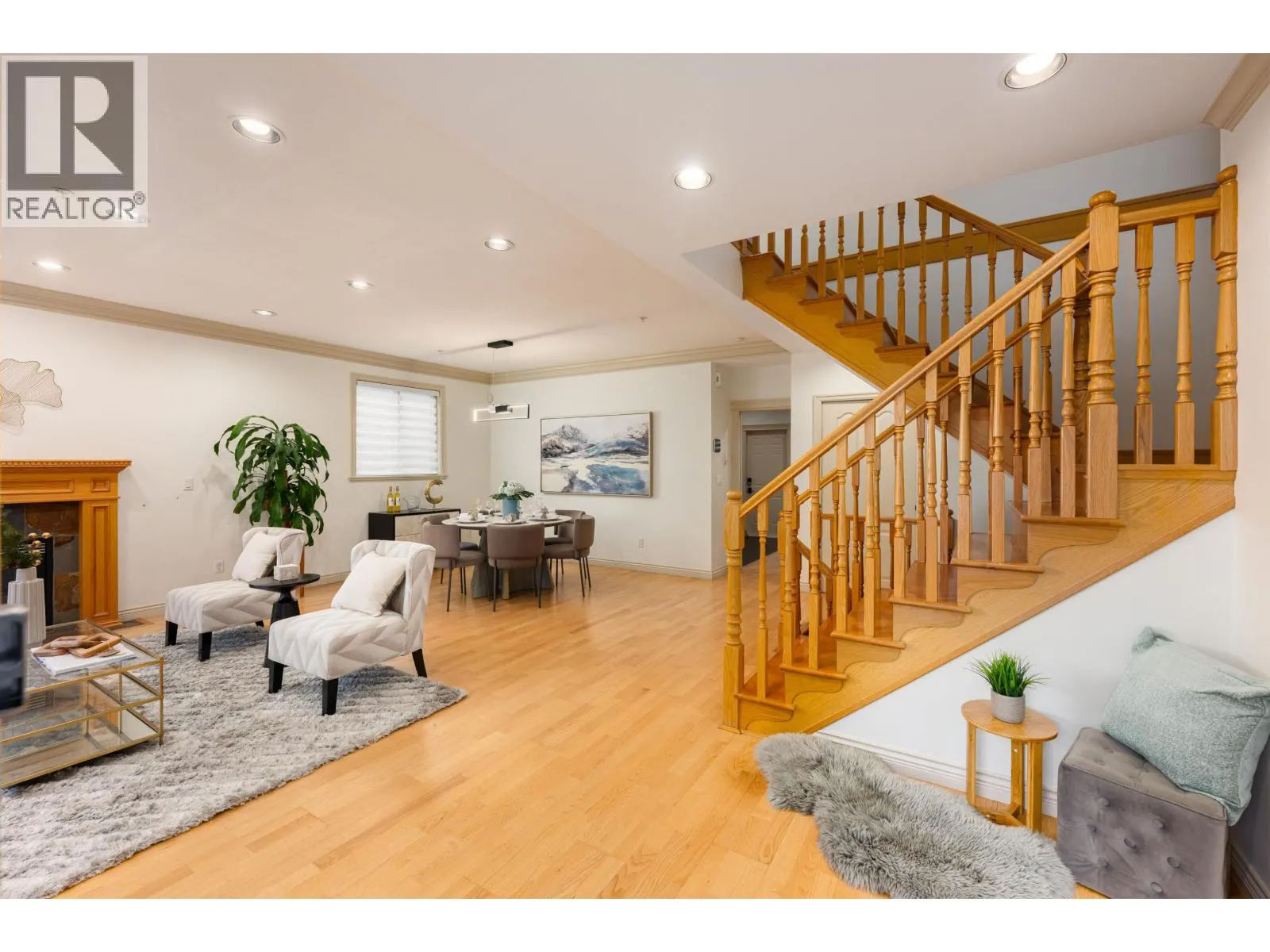 7949 MONTCALM STREET