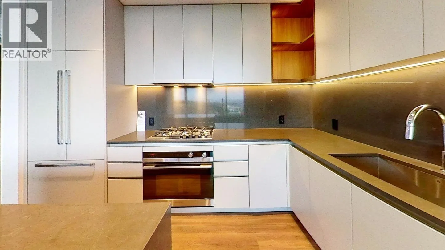 33xx 720 FARROW STREET