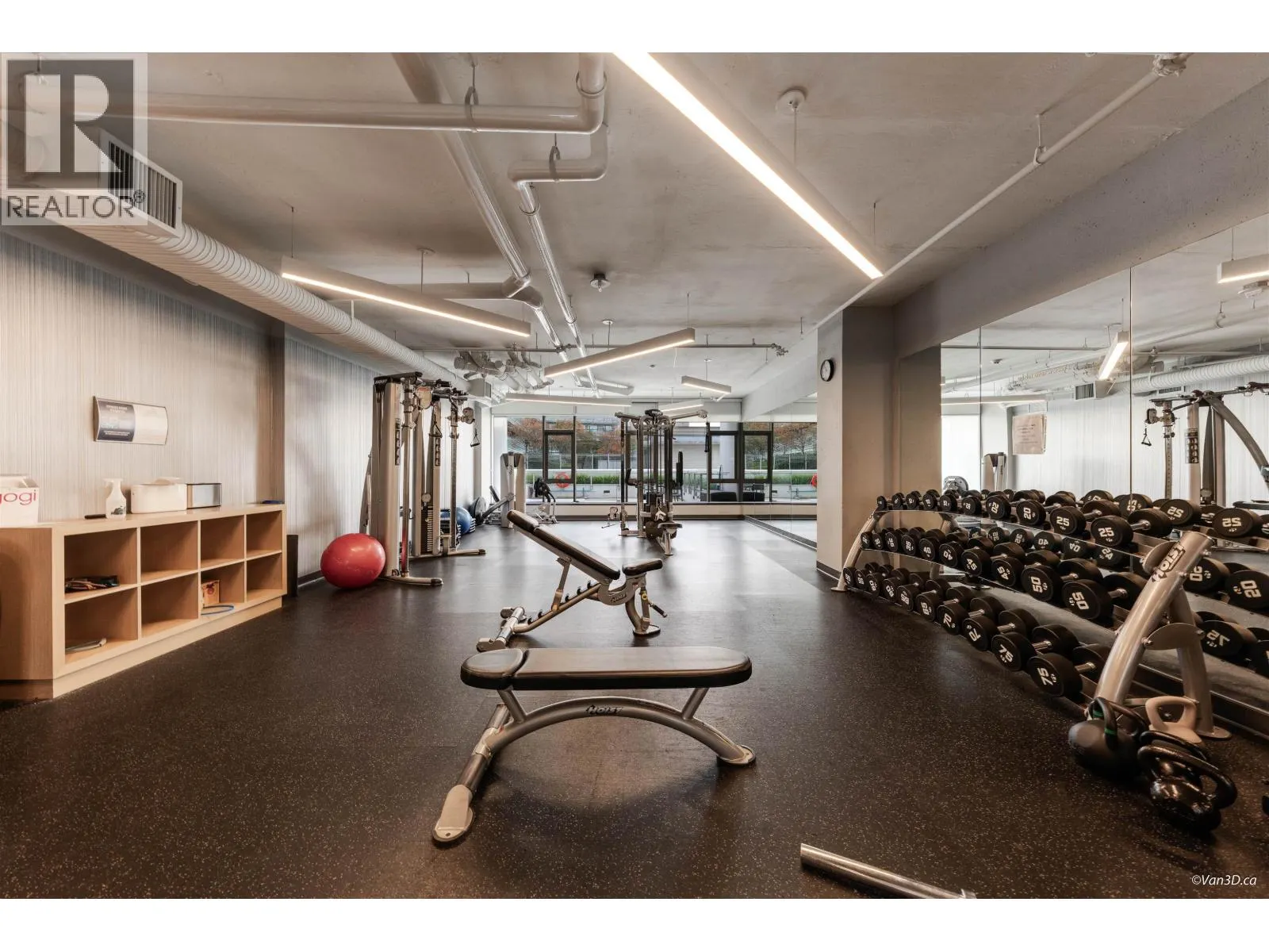 906 3438 SAWMILL CRESCENT