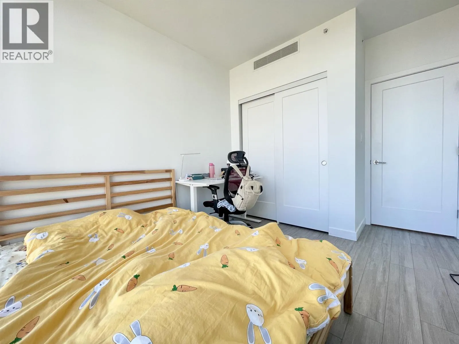 1604 2351 BETA AVENUE