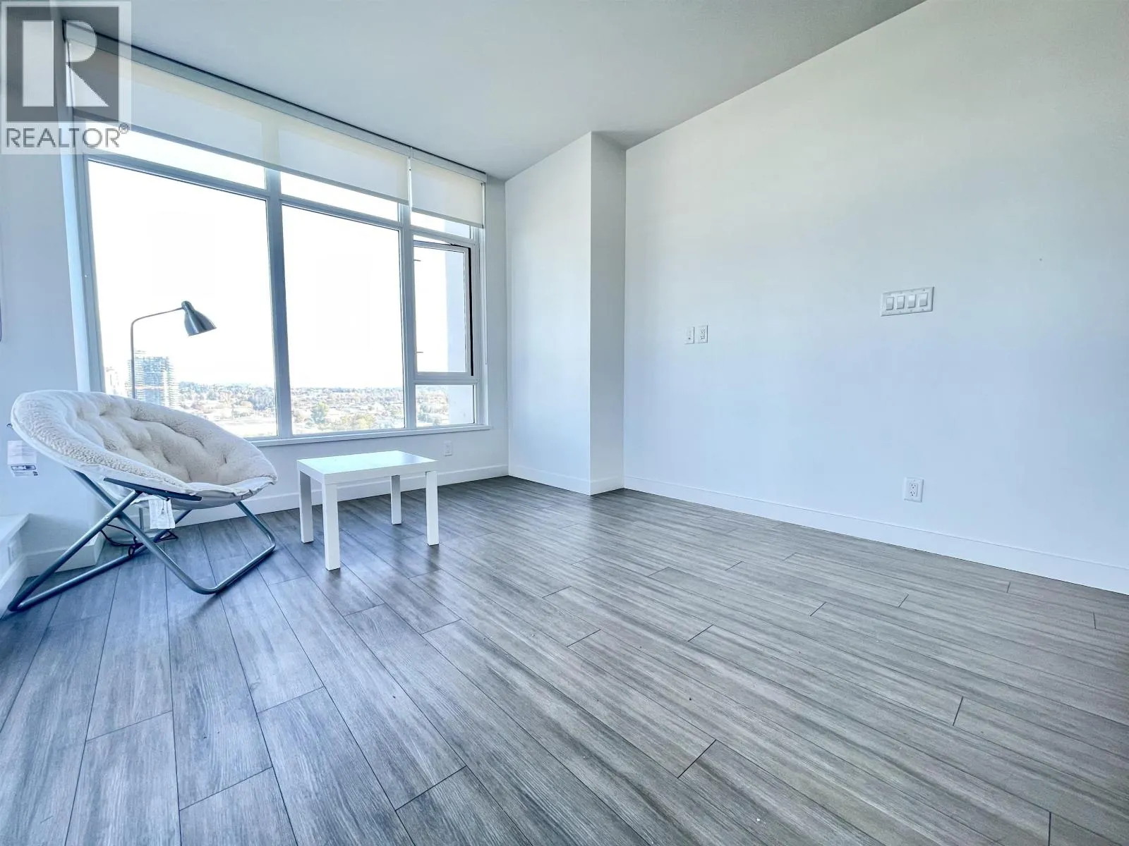 1604 2351 BETA AVENUE