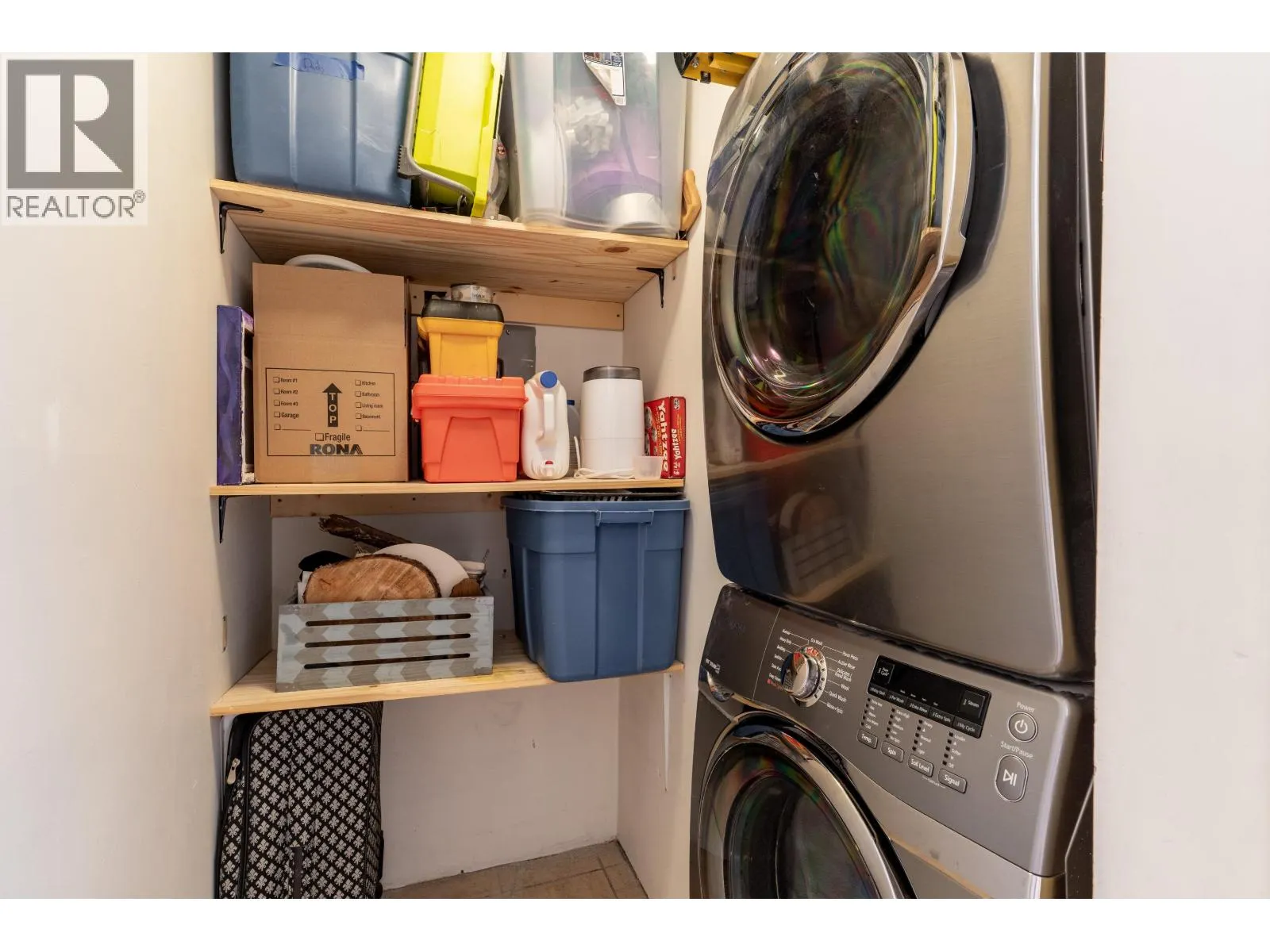 105 22222 119 AVENUE