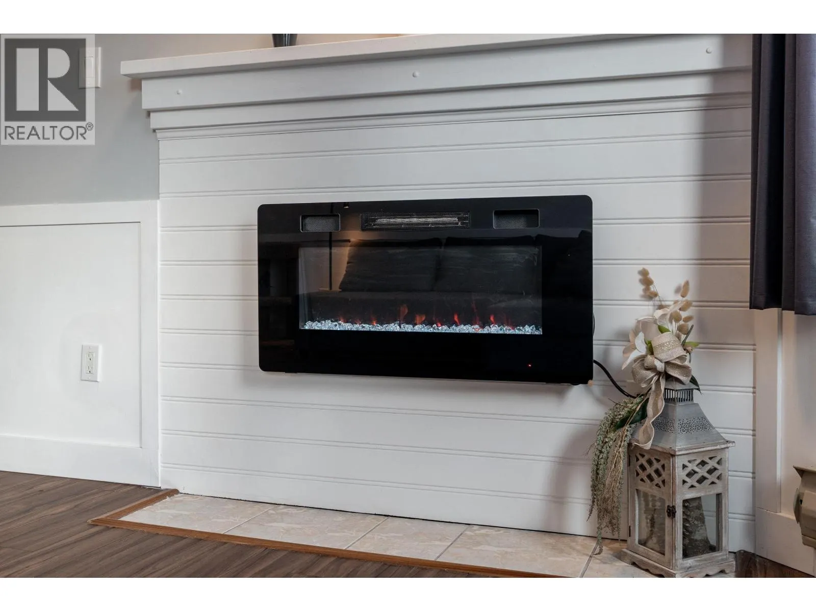 105 22222 119 AVENUE