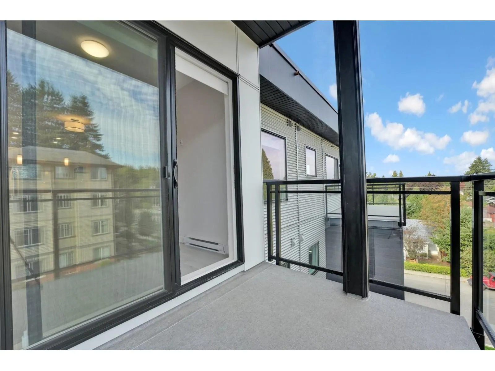 507 33886 PINE STREET