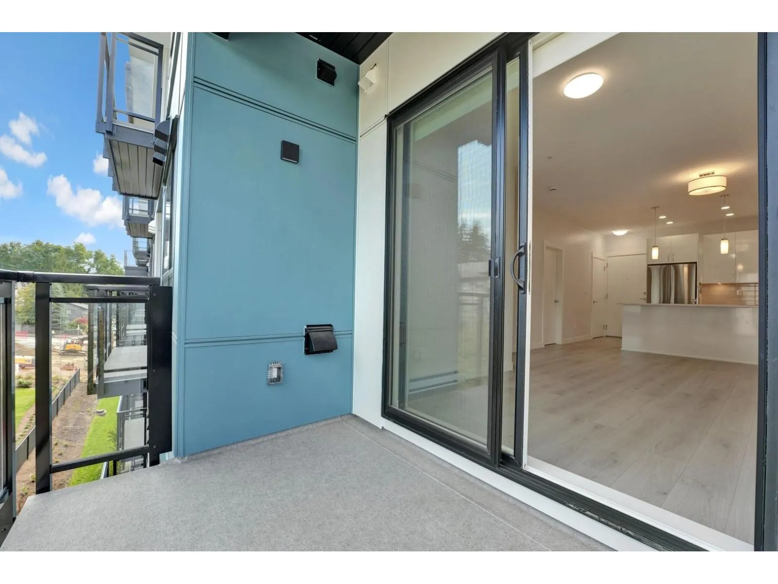 507 33886 PINE STREET