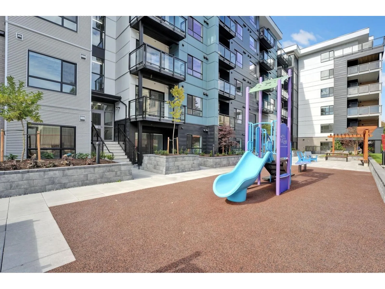 507 33886 PINE STREET