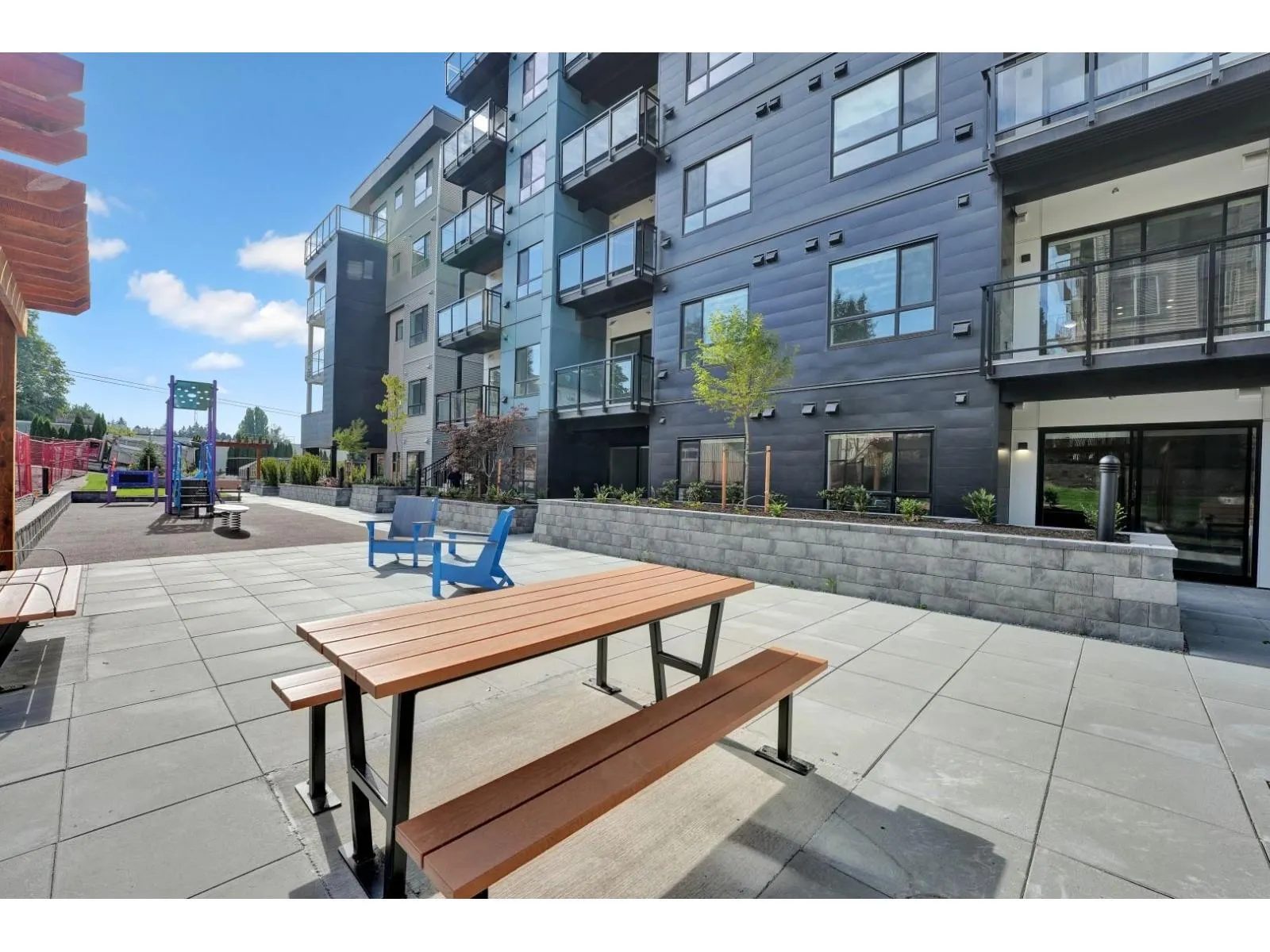 507 33886 PINE STREET