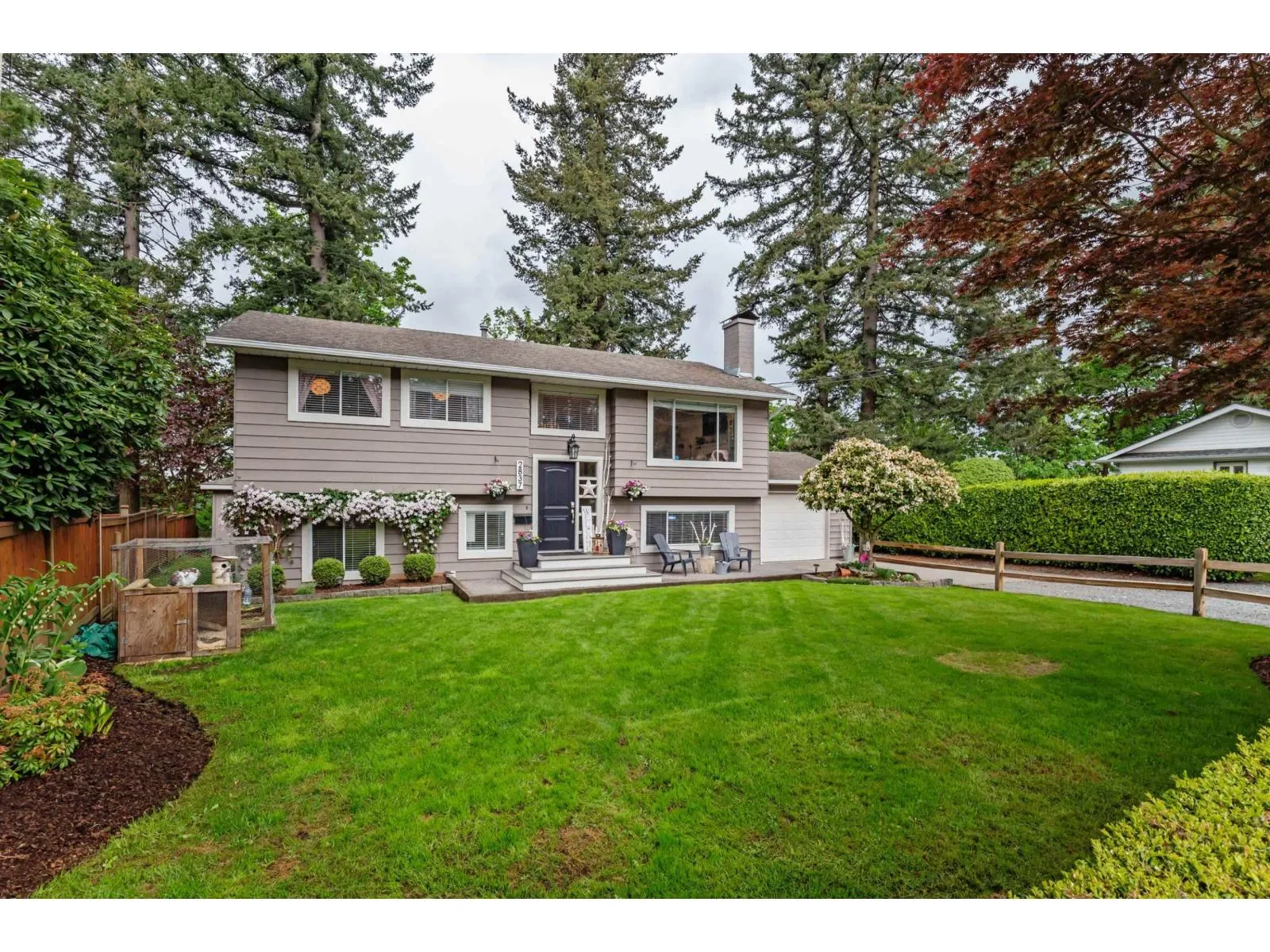 2837 CAMBRIDGE STREET