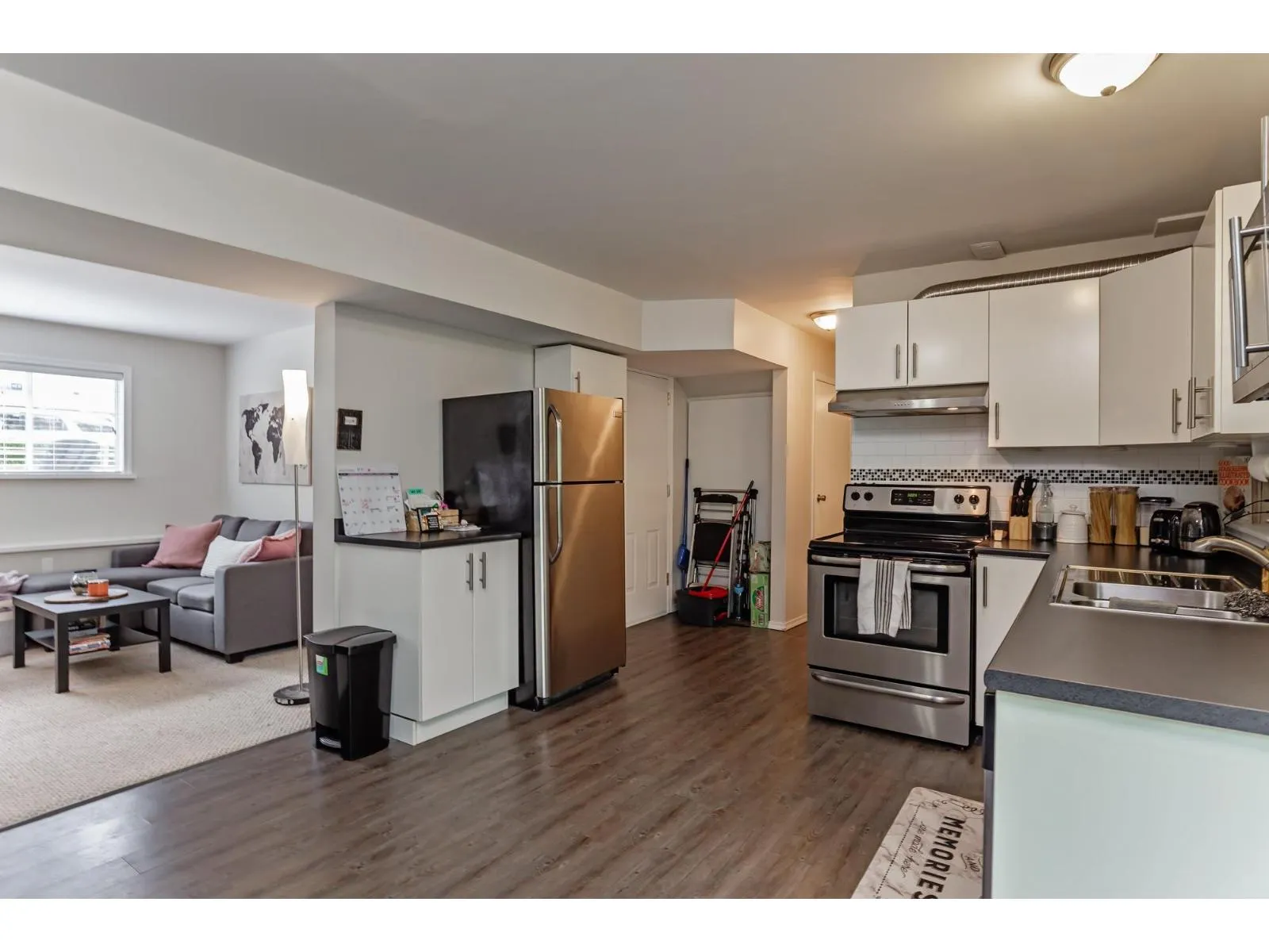 2837 CAMBRIDGE STREET