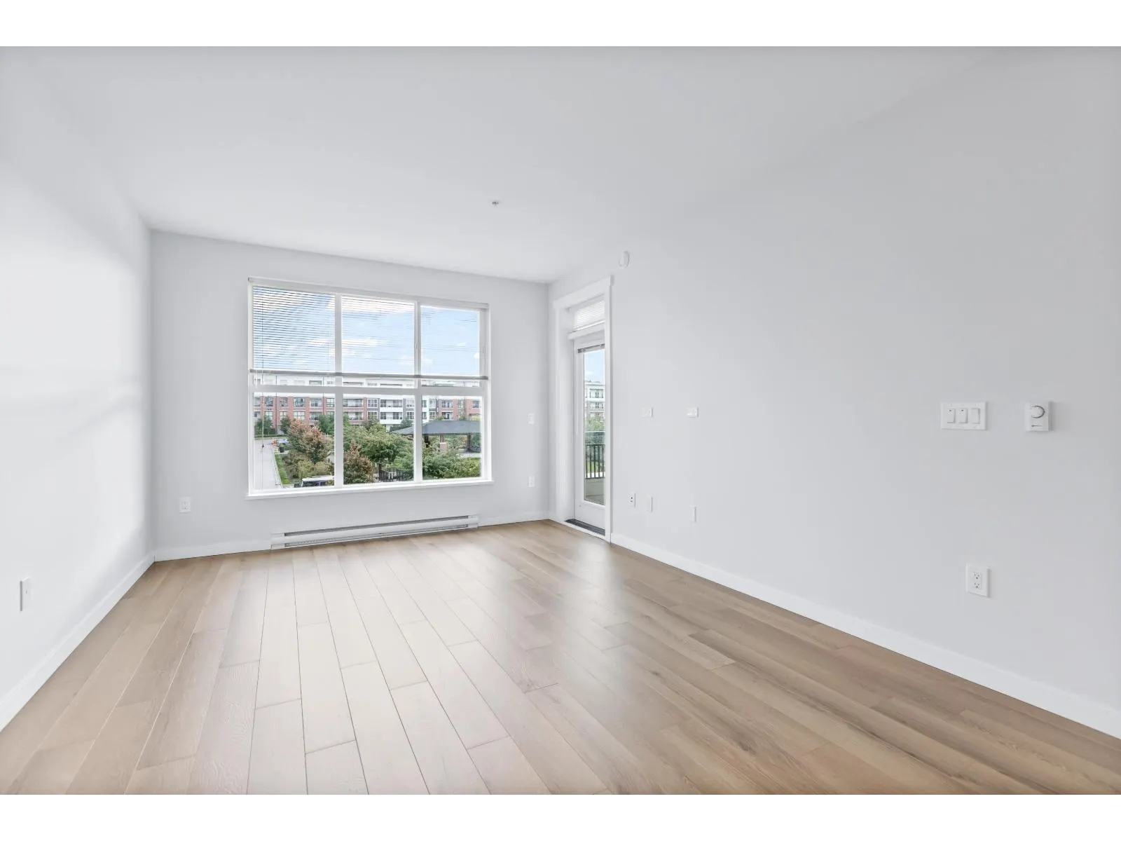 B319 8150 207 STREET