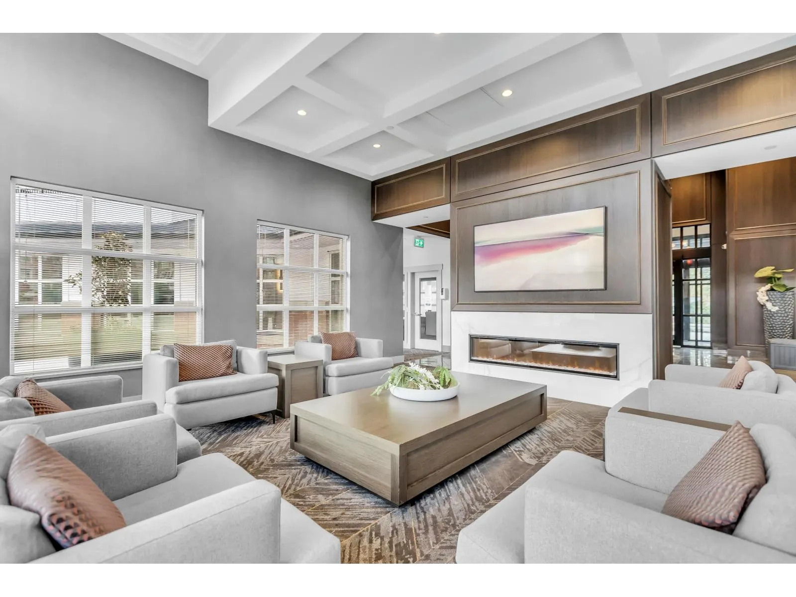 B319 8150 207 STREET