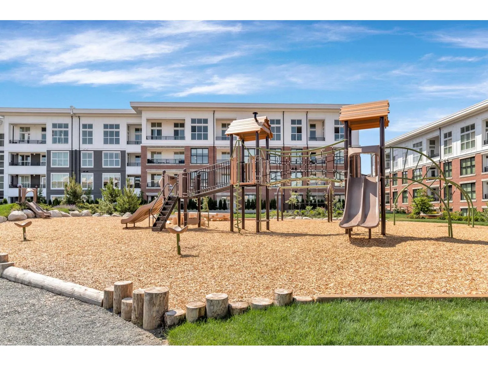 B319 8150 207 STREET