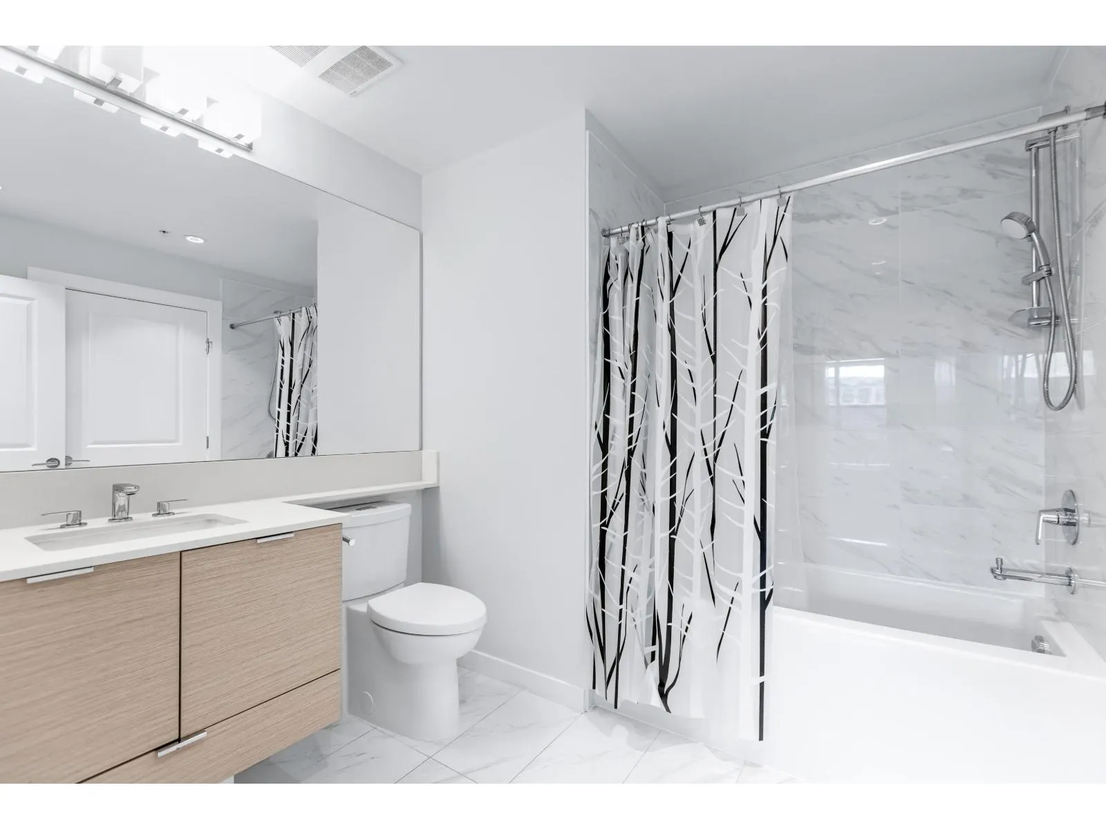 B319 8150 207 STREET