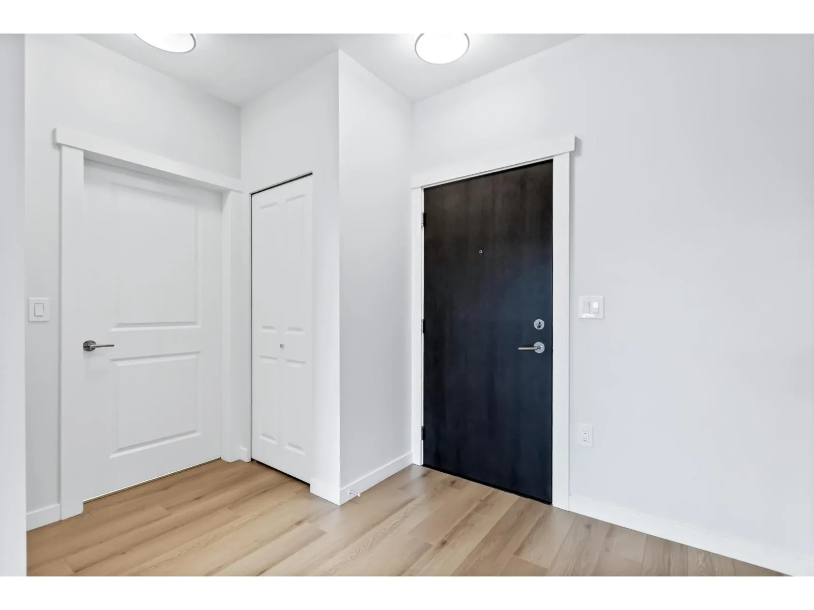 B319 8150 207 STREET