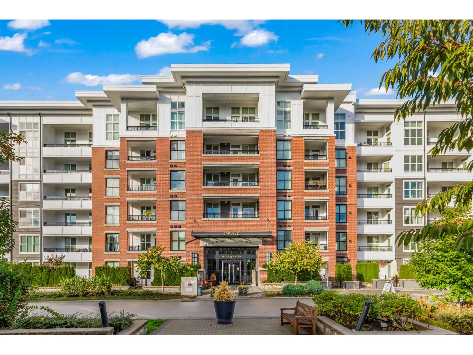 B319 8150 207 STREET