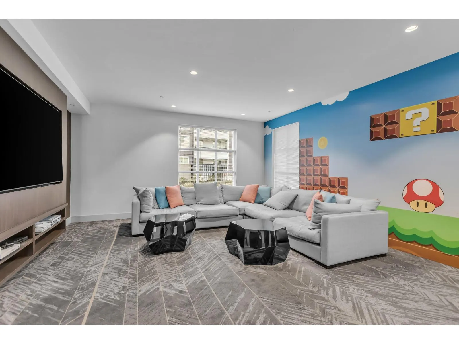 B319 8150 207 STREET