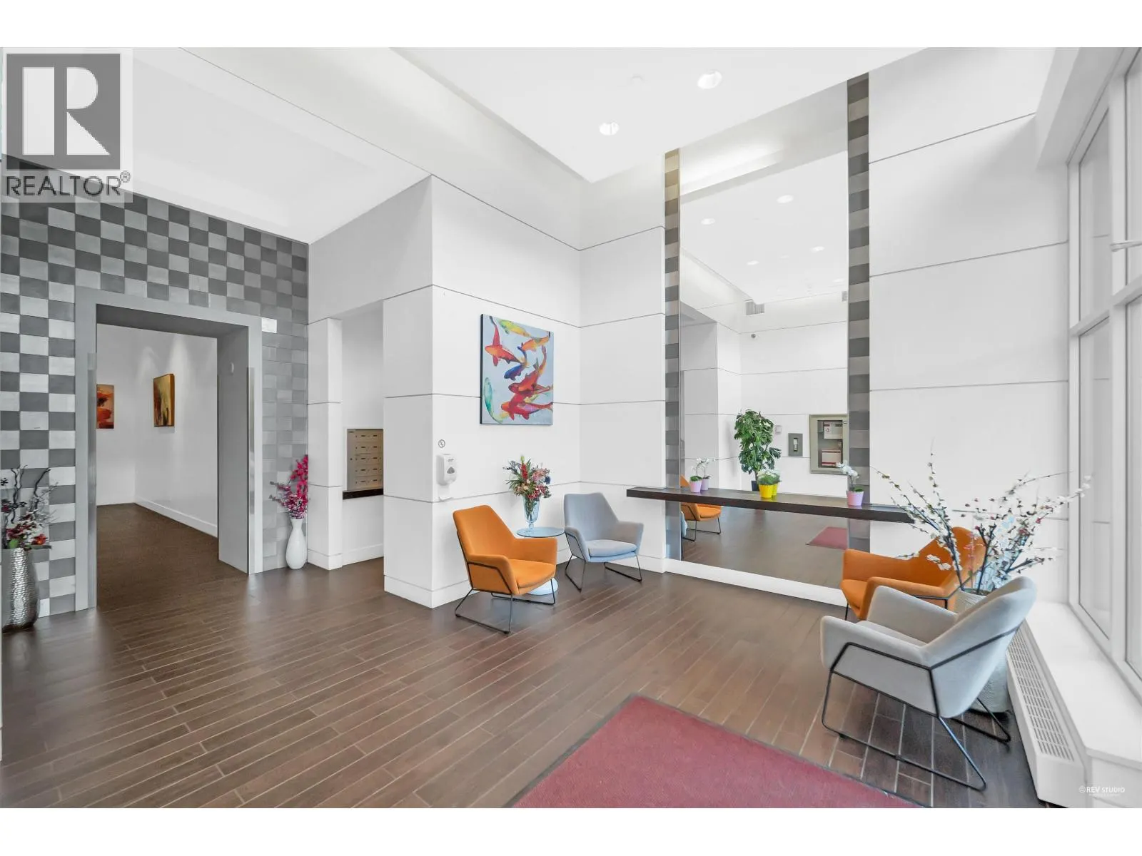 509 6733 BUSWELL STREET