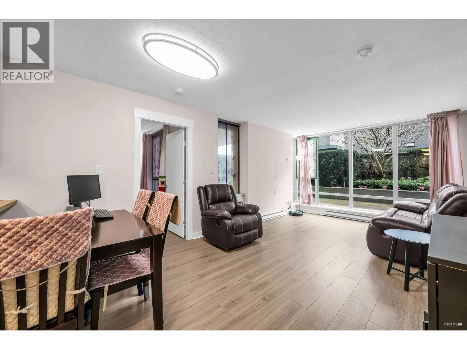 509 6733 BUSWELL STREET