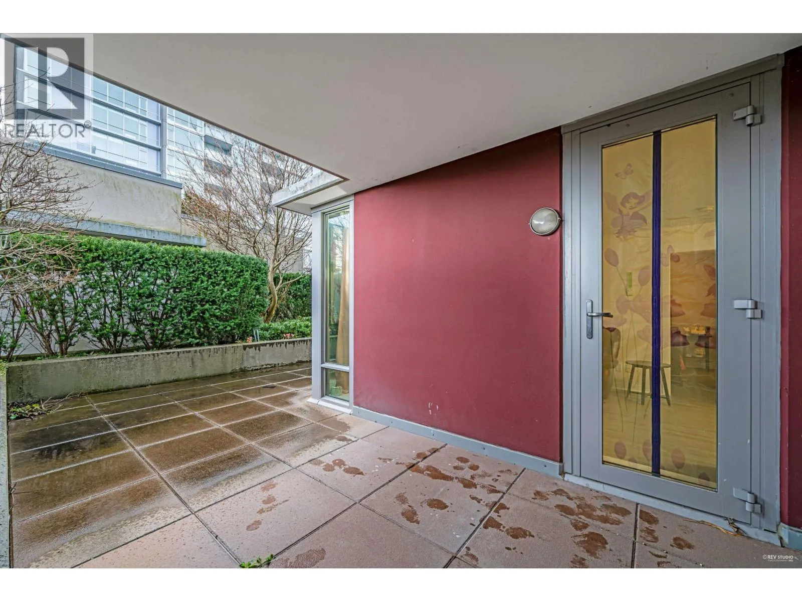 509 6733 BUSWELL STREET