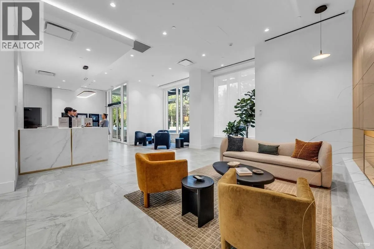 2210 6468 WILLINGDON AVENUE