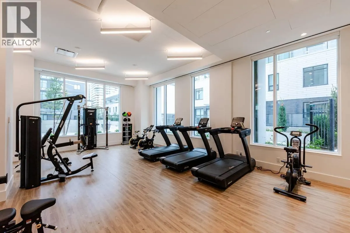 2210 6468 WILLINGDON AVENUE