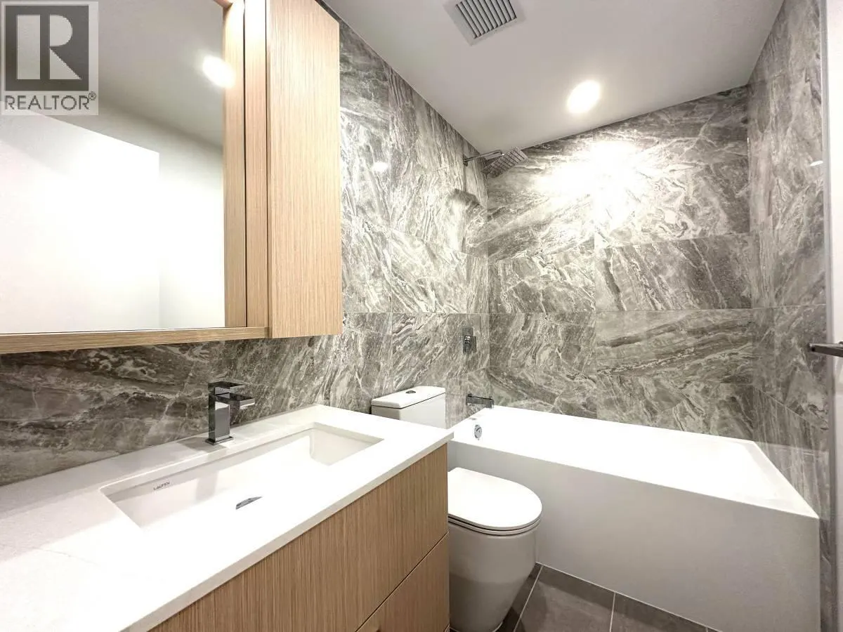 2210 6468 WILLINGDON AVENUE