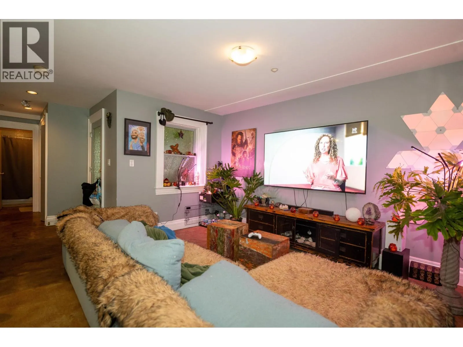 1119 PENDRELL STREET