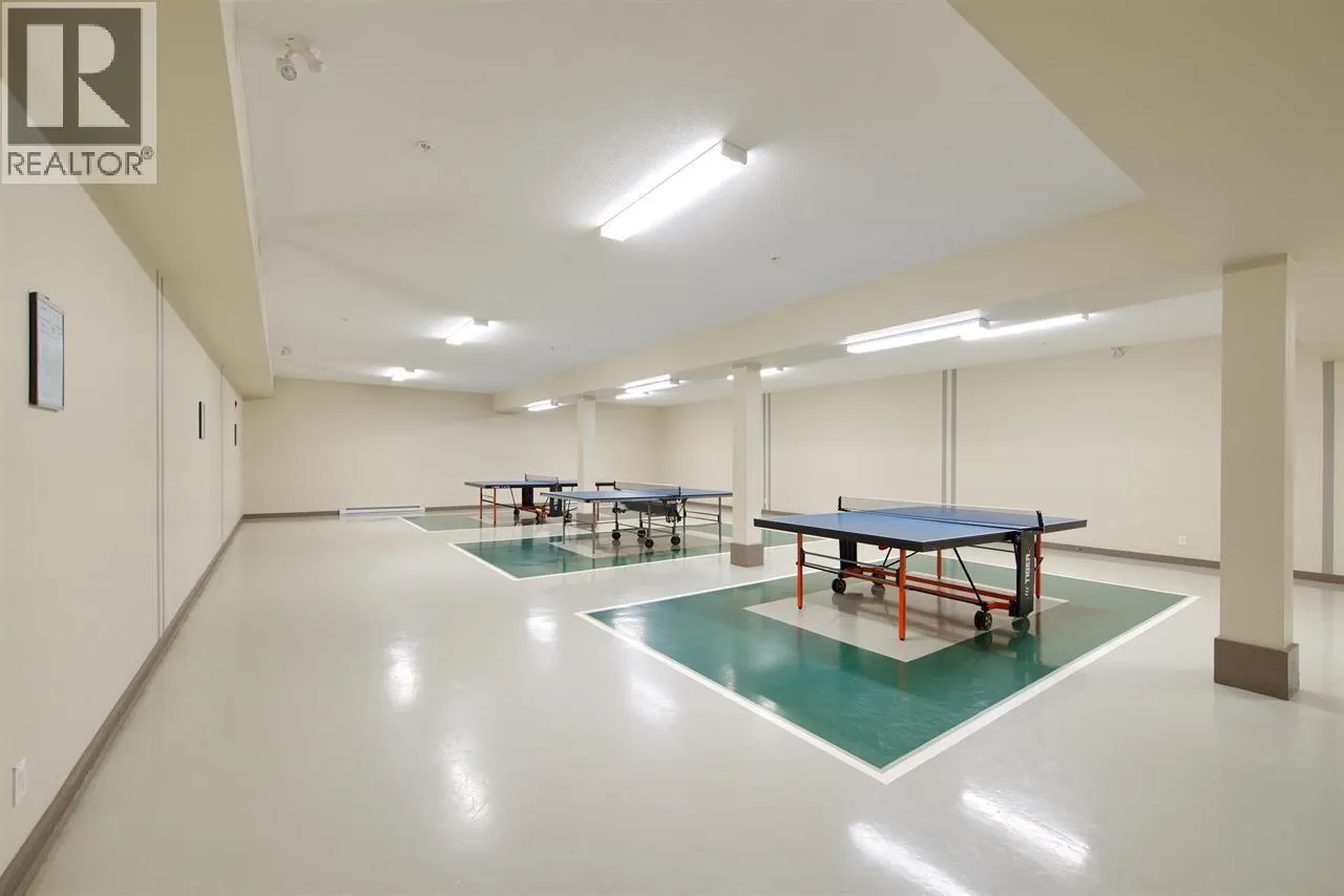 1508 3093 WINDSOR GATE