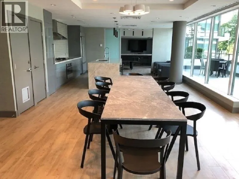 1905 8189 CAMBIE STREET