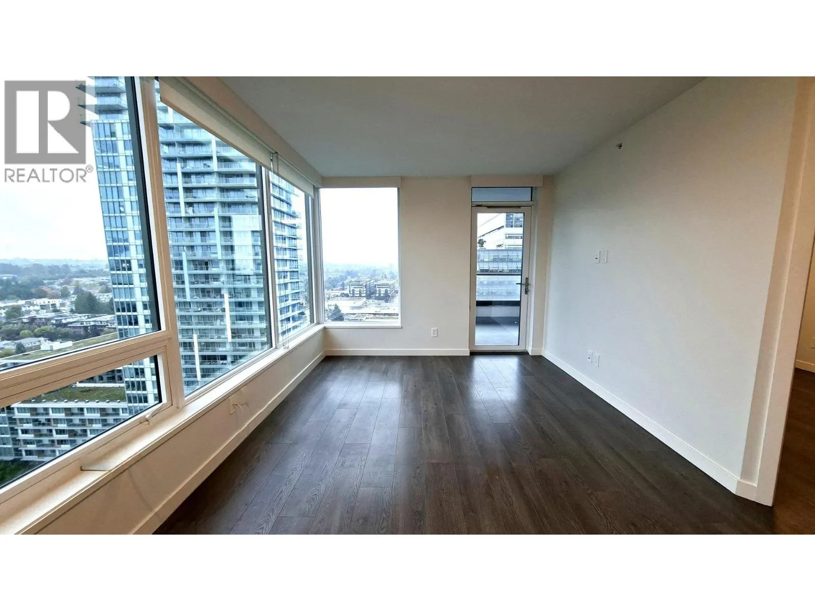 1905 8189 CAMBIE STREET