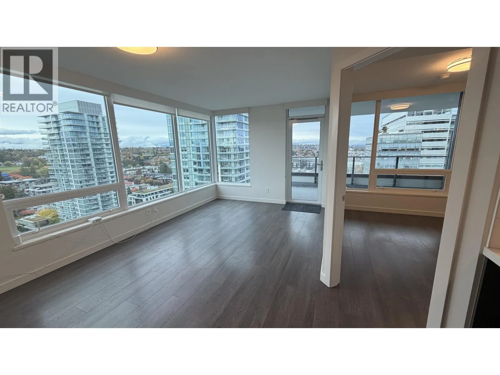 1905 8189 CAMBIE STREET