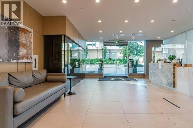 1905 8189 CAMBIE STREET