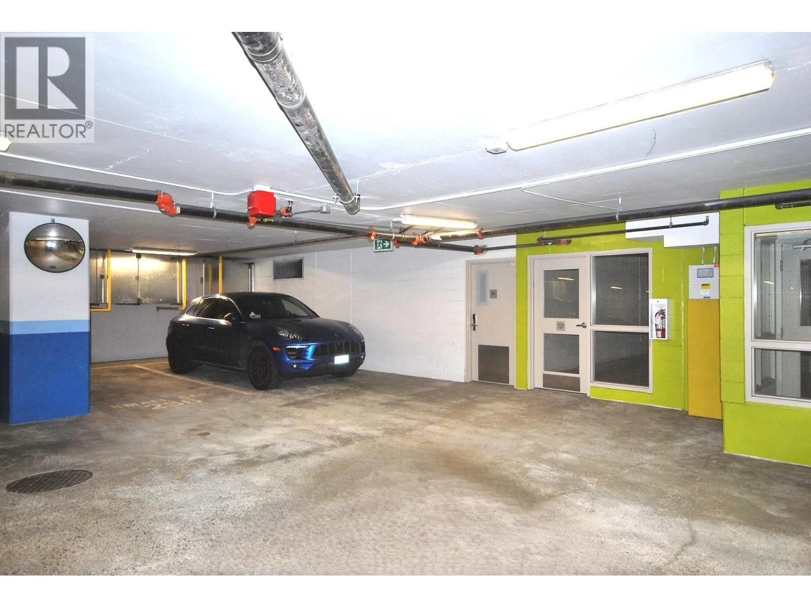 1905 8189 CAMBIE STREET